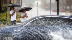 Wilayah Los Angeles Hadapi Lebih Banyak Hujan, Salju, Potensi Banjir Dengan Sungai Atmosfer Baru